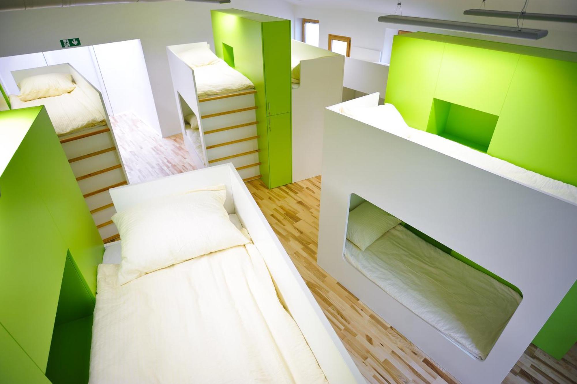 Youth Hostel Ajdovščina エクステリア 写真
